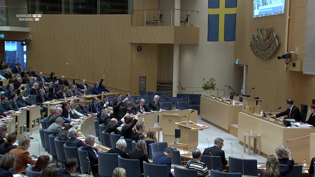 Stillbild från debatten i kammaren