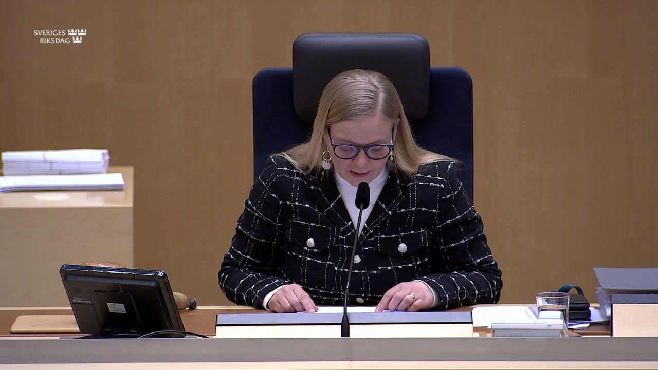 Stillbild från debatten i kammaren
