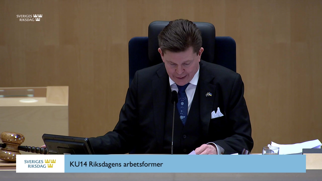 Stillbild från debatten i kammaren