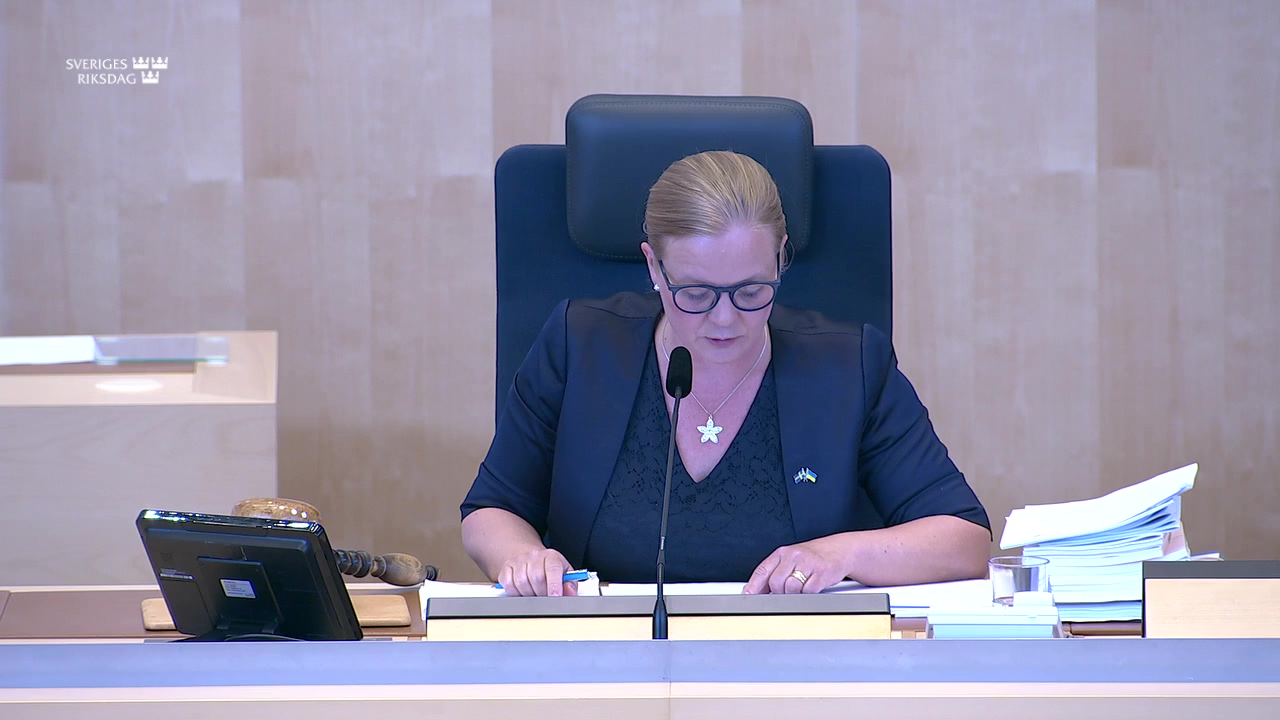 Stillbild från debatten i kammaren
