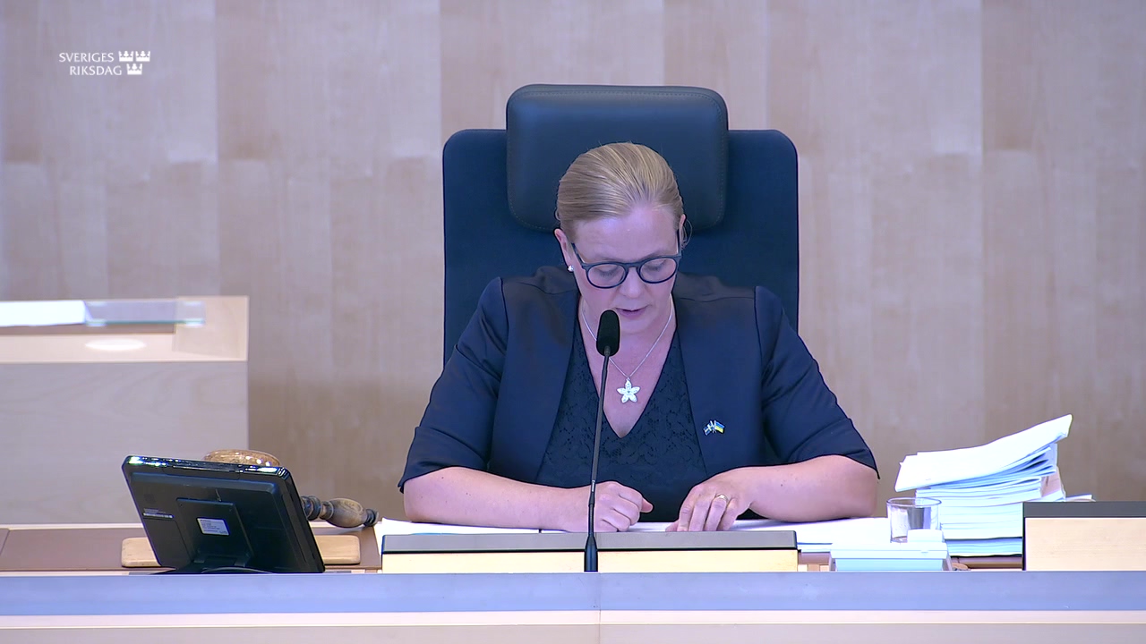 Stillbild från debatten i kammaren
