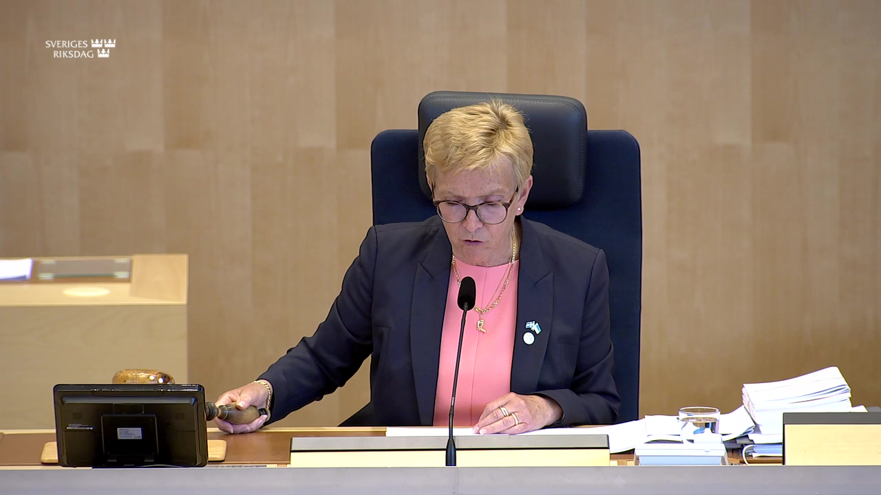 Stillbild från debatten i kammaren