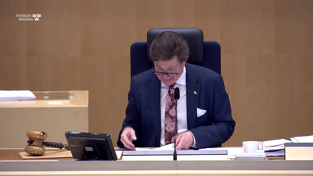 Stillbild från debatten i kammaren