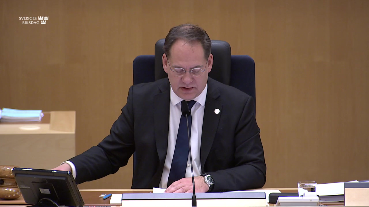 Stillbild från debatten i kammaren