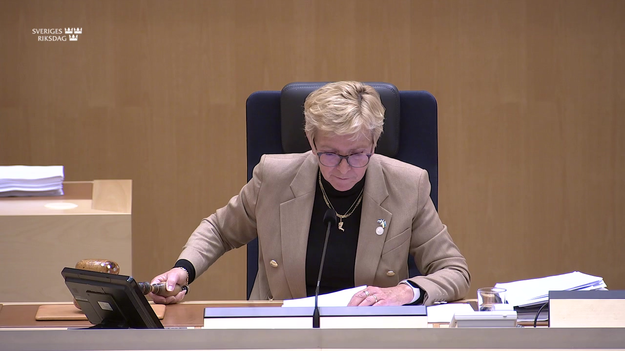 Stillbild från debatten i kammaren