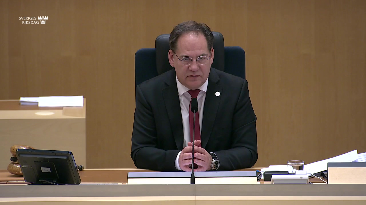 Stillbild från debatten i kammaren
