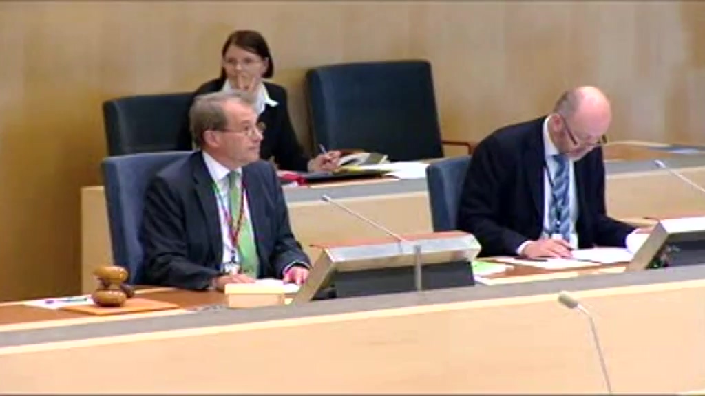 Stillbild från debatten i kammaren