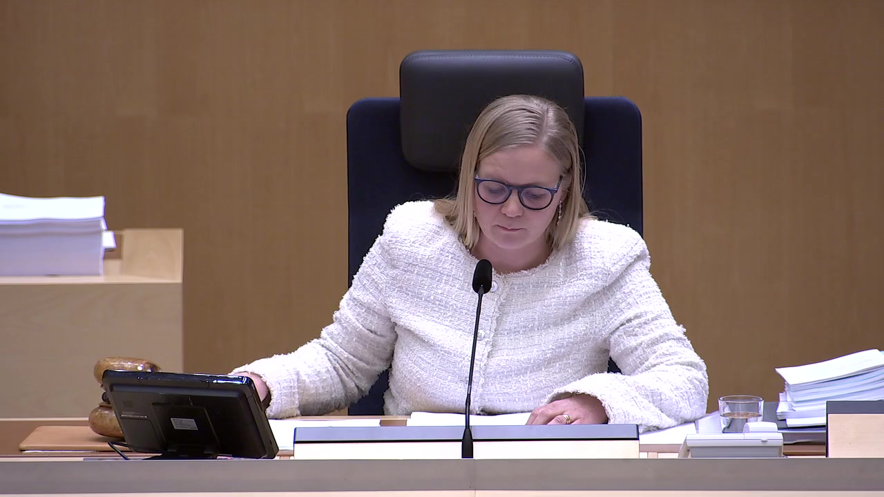 Stillbild från debatten i kammaren