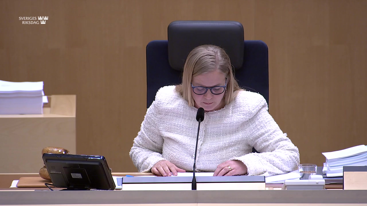 Stillbild från debatten i kammaren