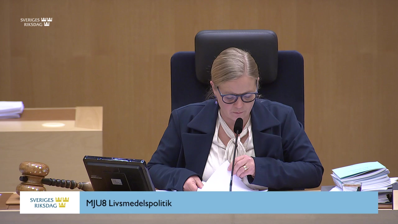 Stillbild från debatten i kammaren