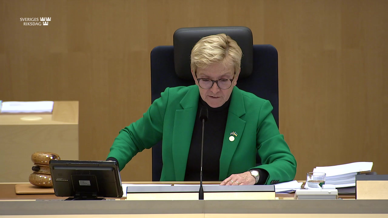 Stillbild från debatten i kammaren