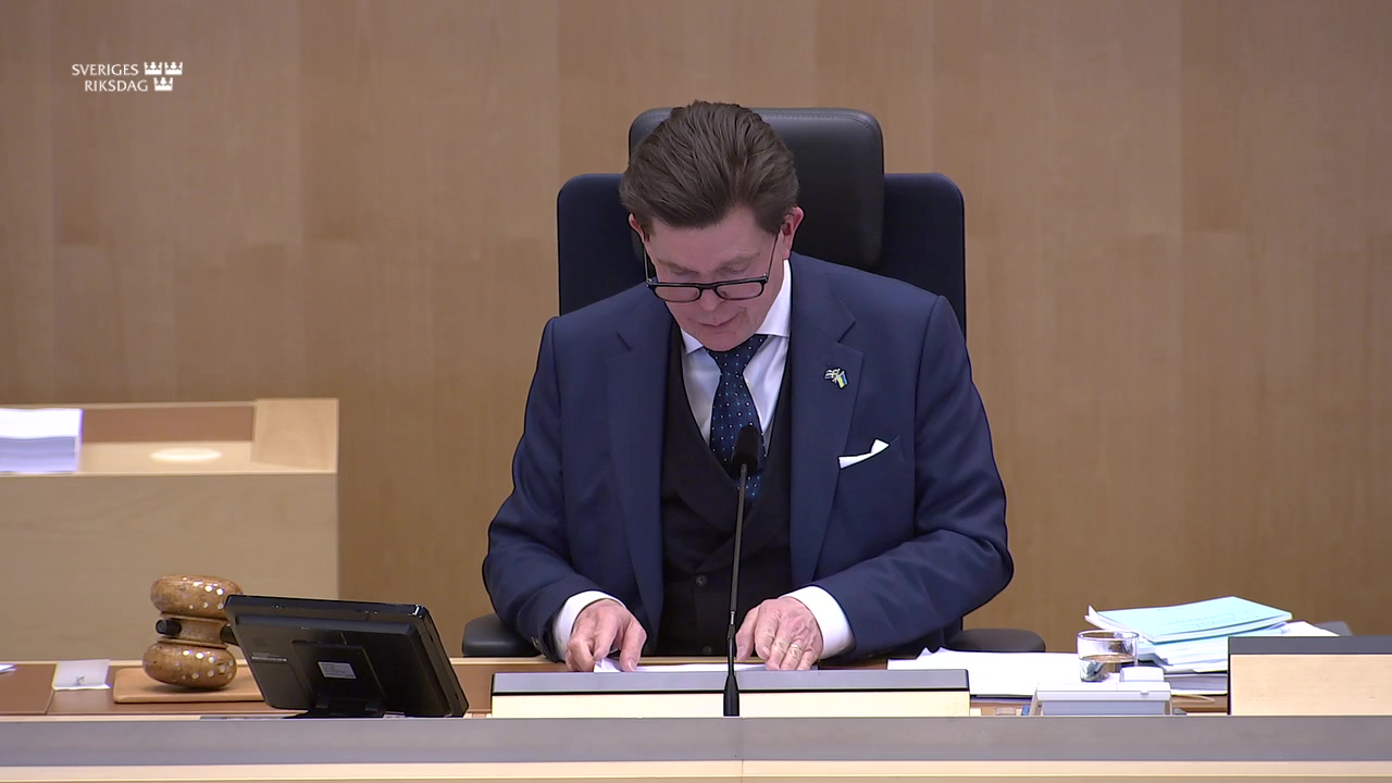 Stillbild från debatten i kammaren