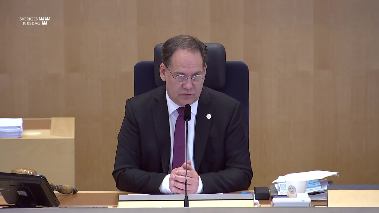 Stillbild från debatten i kammaren
