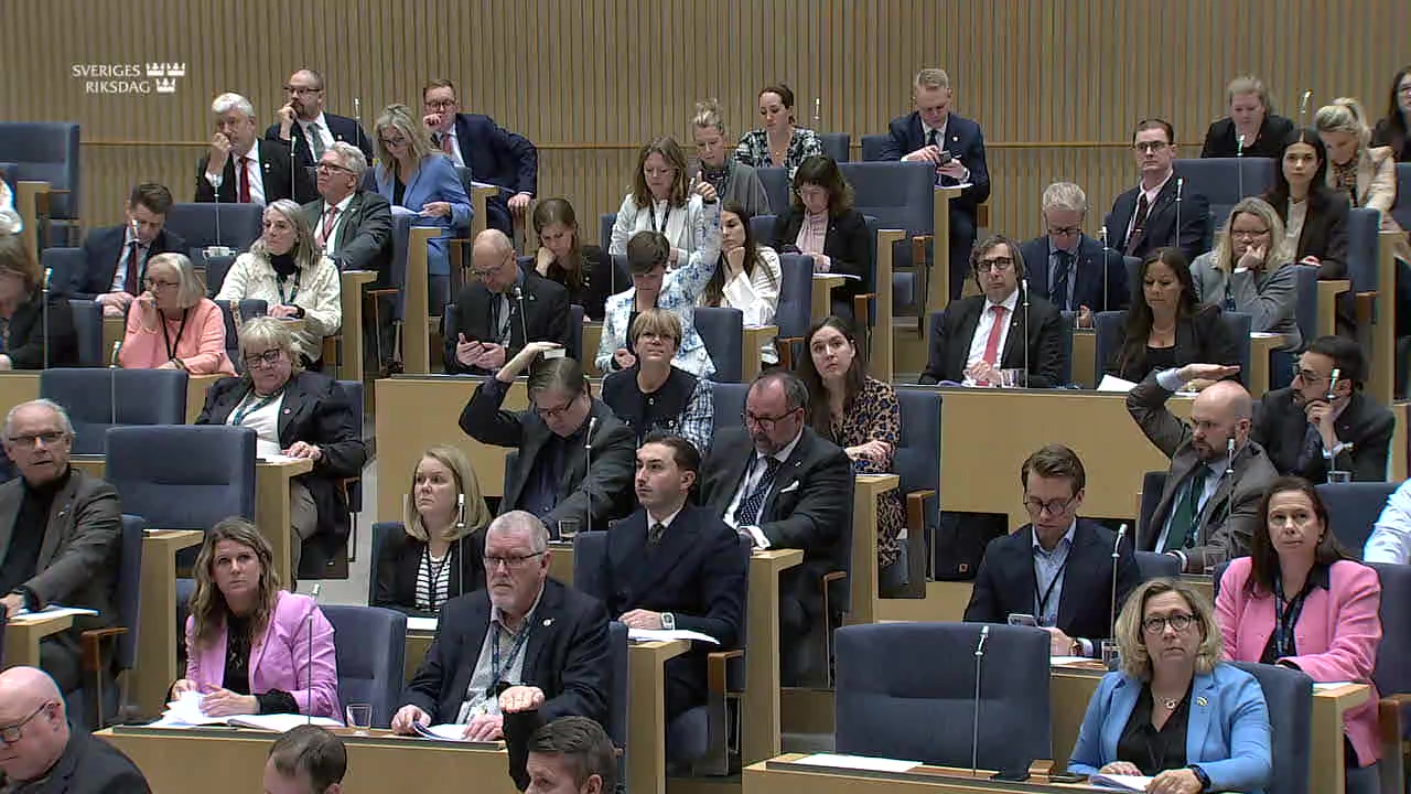 Stillbild från debatten i kammaren