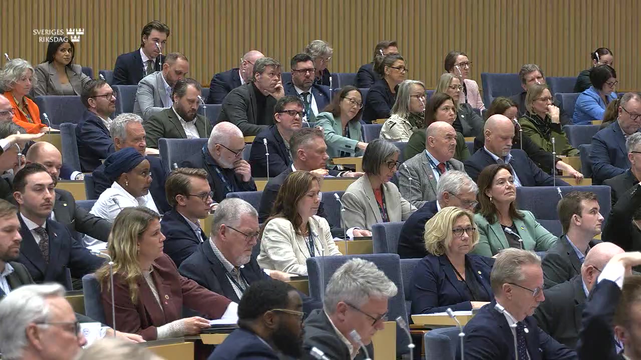 Stillbild från debatten i kammaren