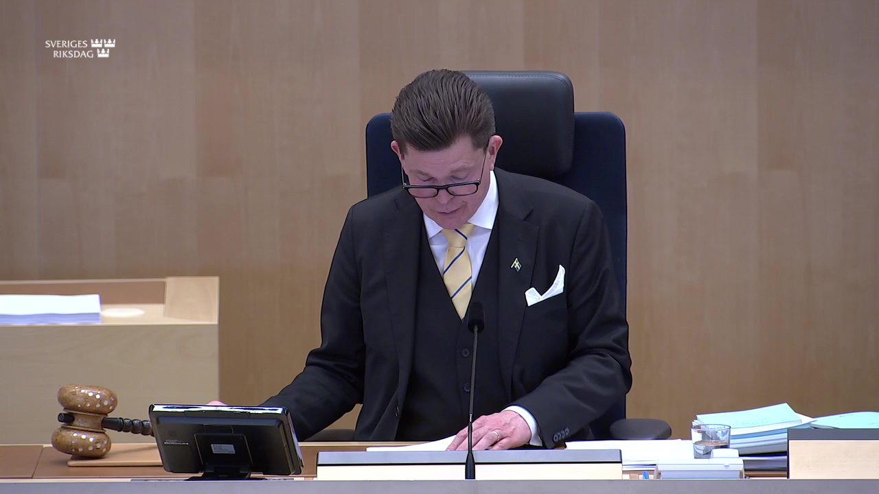 Stillbild från debatten i kammaren