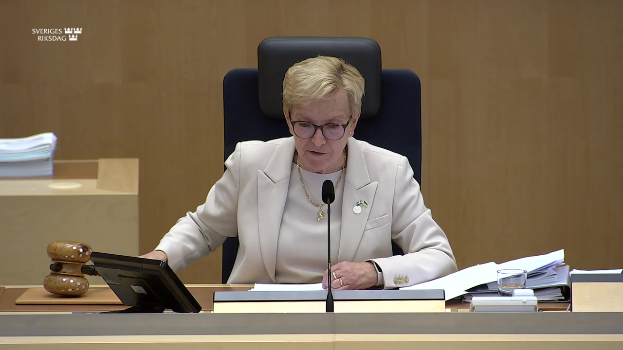 Stillbild från debatten i kammaren