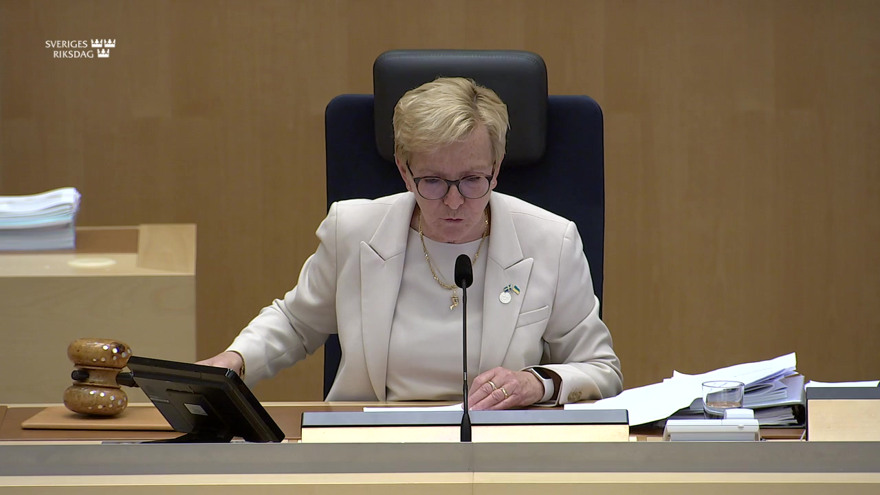 Stillbild från debatten i kammaren