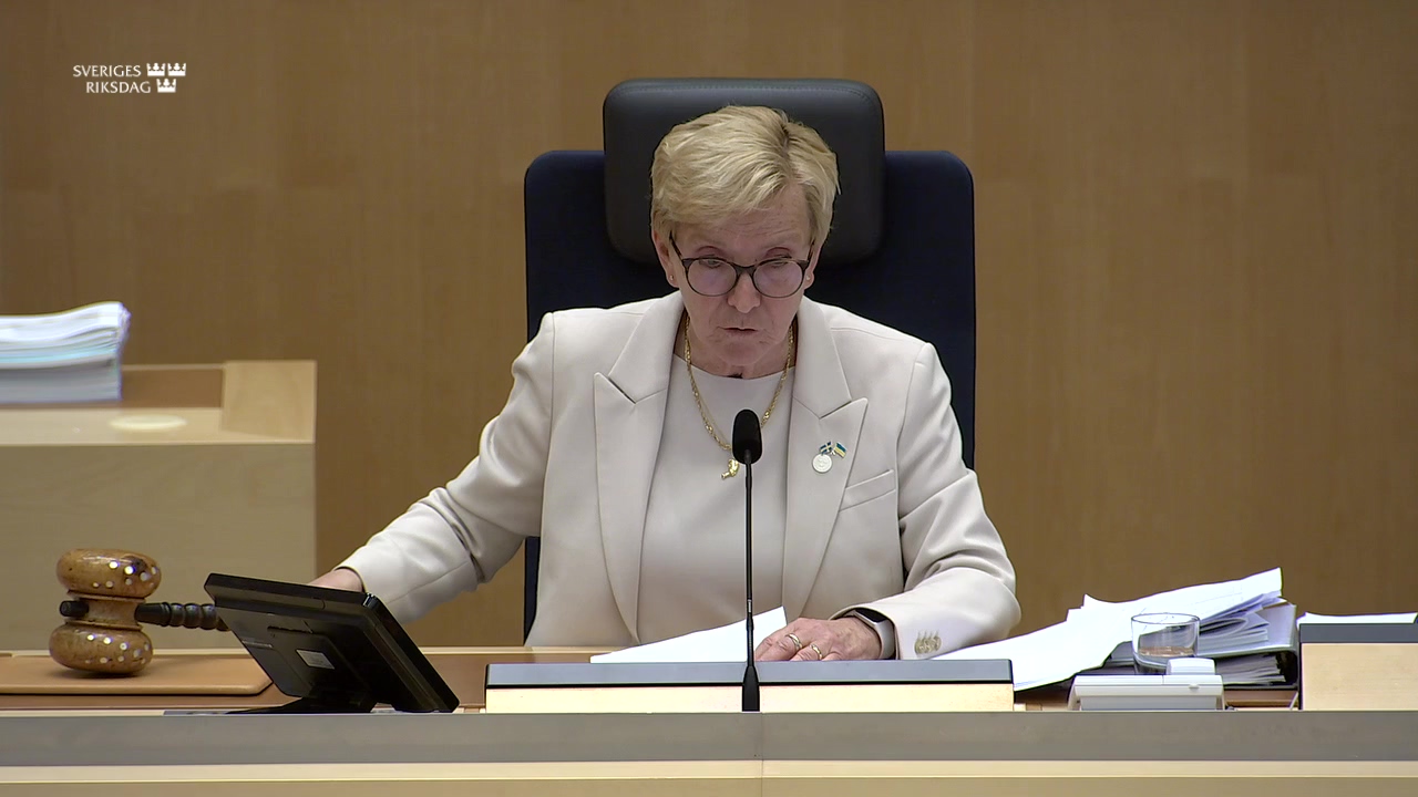 Stillbild från debatten i kammaren