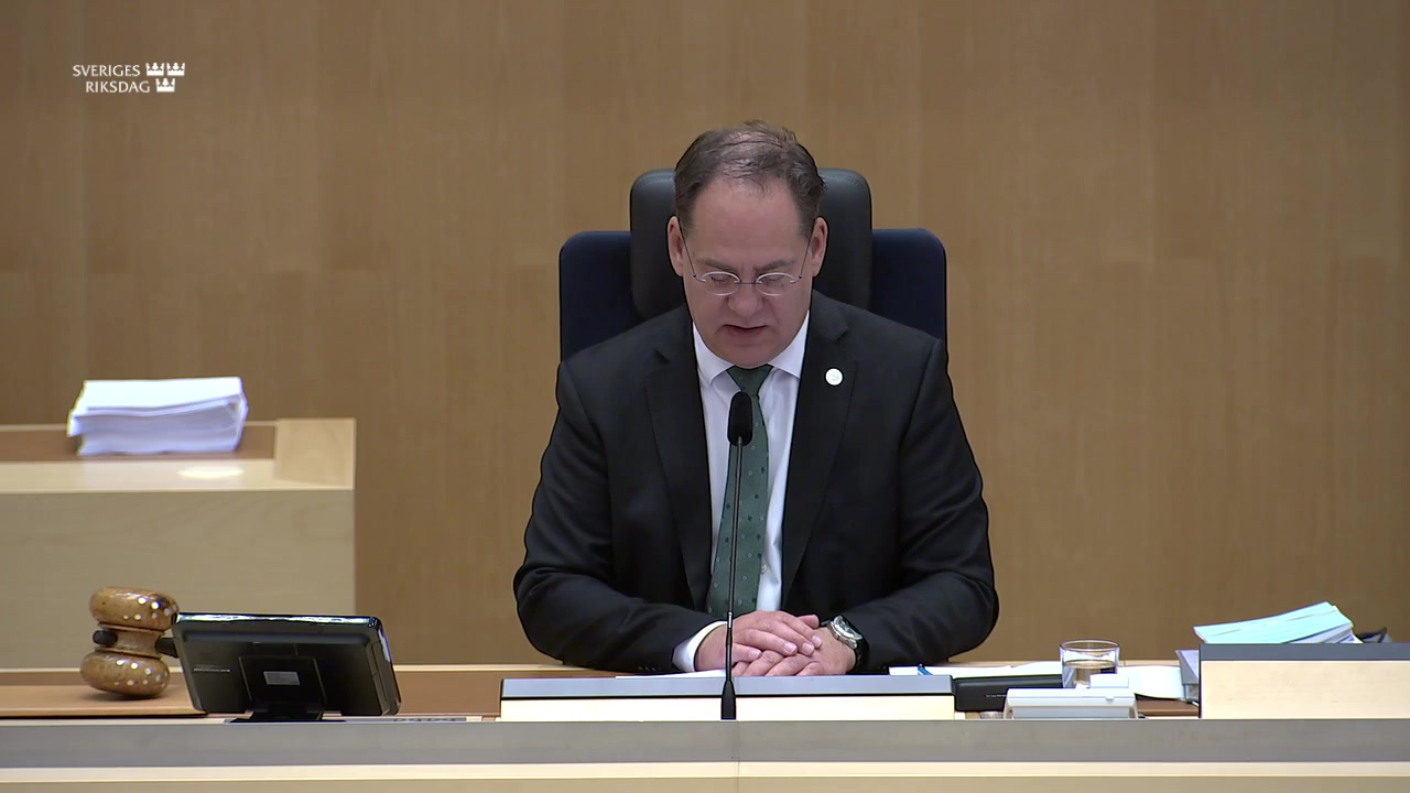 Stillbild från debatten i kammaren