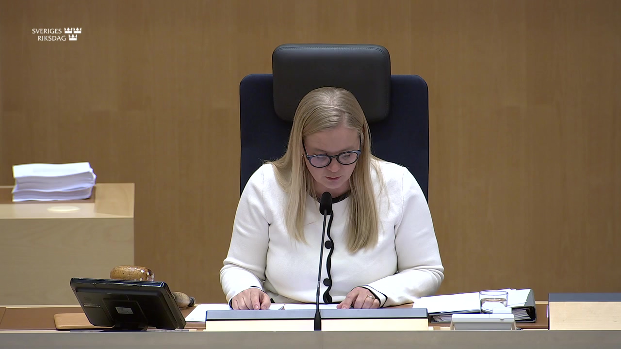 Stillbild från debatten i kammaren