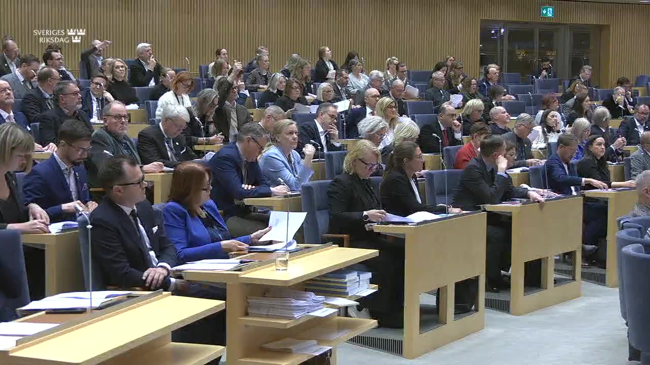 Stillbild från debatten i kammaren