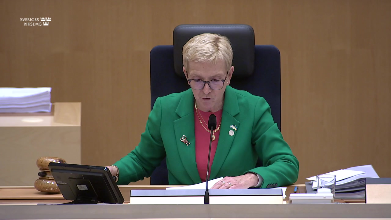 Stillbild från debatten i kammaren