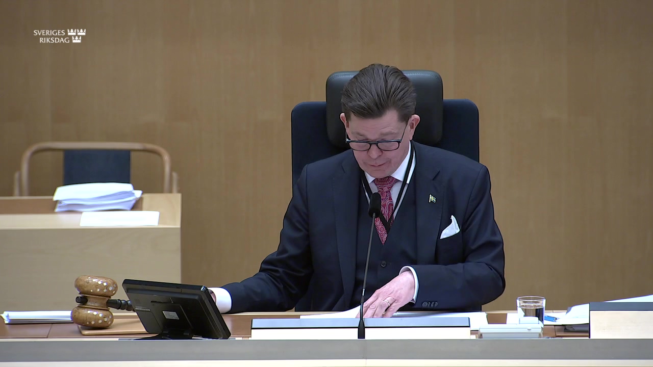 Stillbild från debatten i kammaren