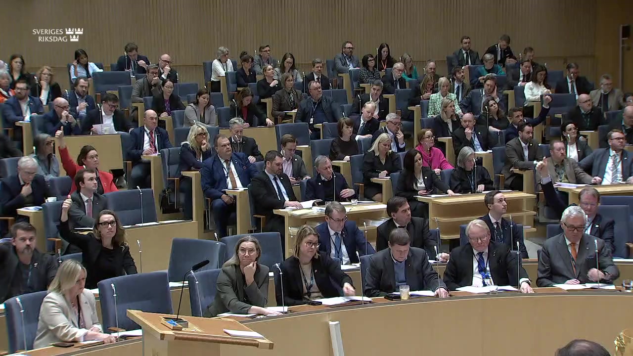 Stillbild från debatten i kammaren