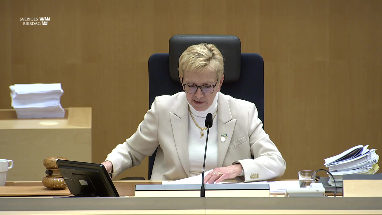 Stillbild från debatten i kammaren