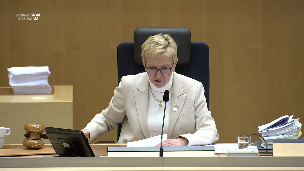 Stillbild från debatten i kammaren