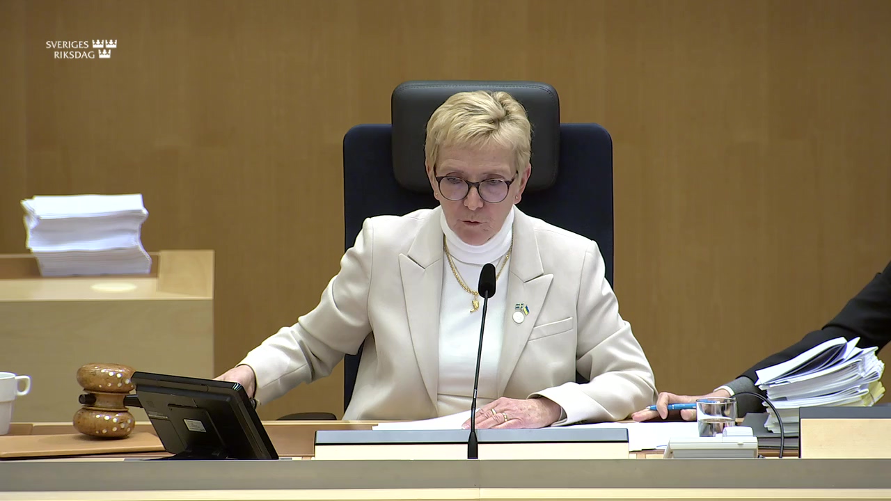 Stillbild från debatten i kammaren