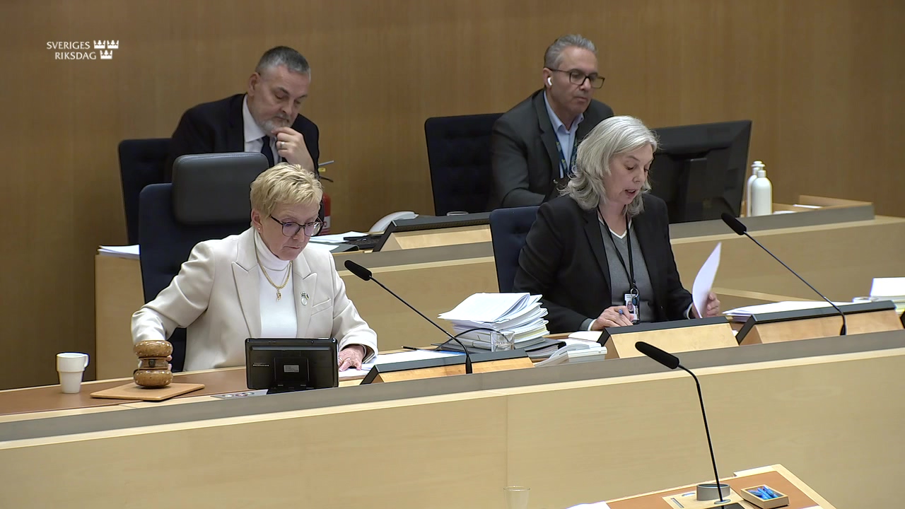 Stillbild från debatten i kammaren