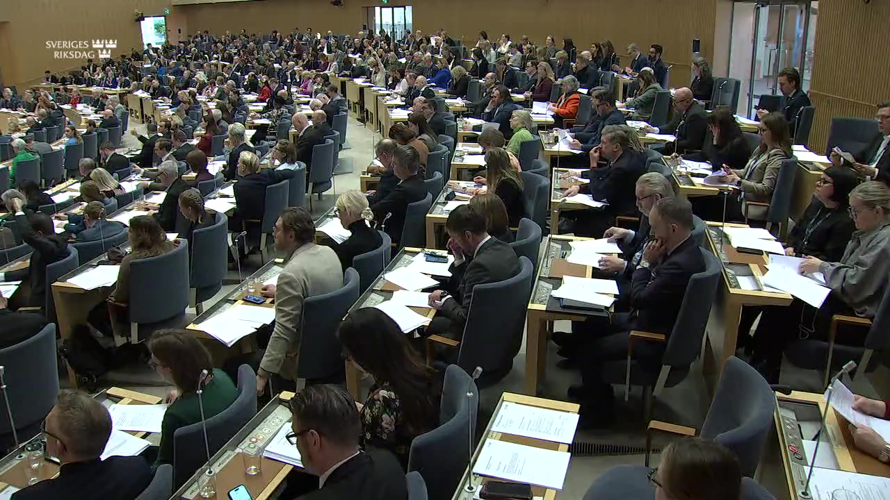 Stillbild från debatten i kammaren