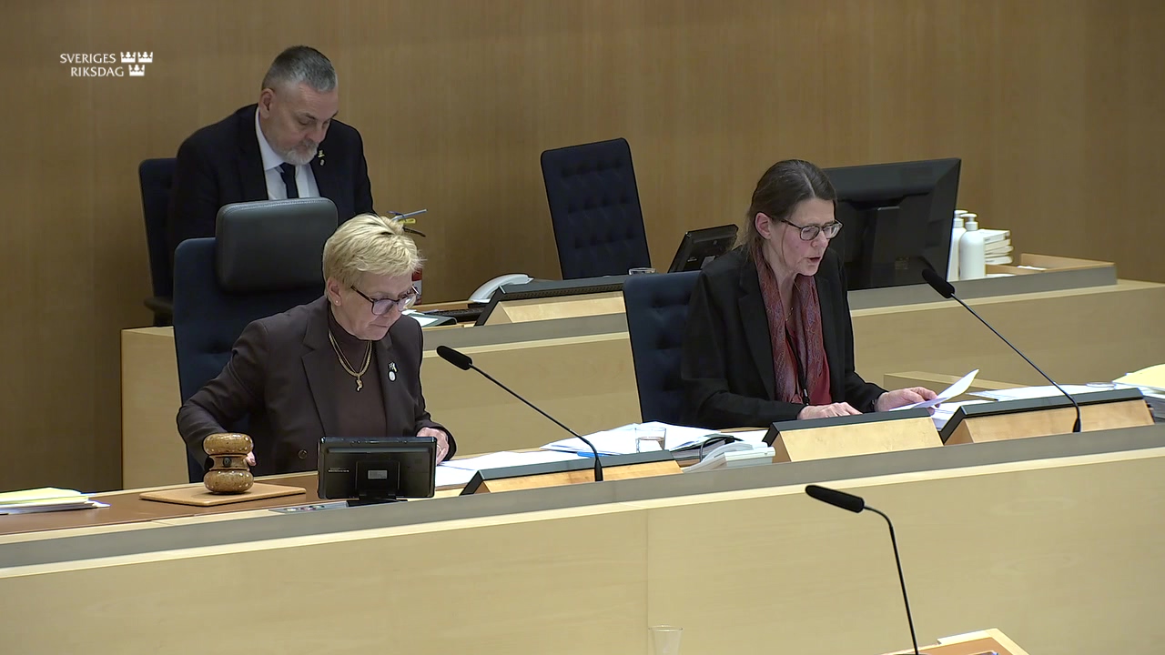 Stillbild från debatten i kammaren