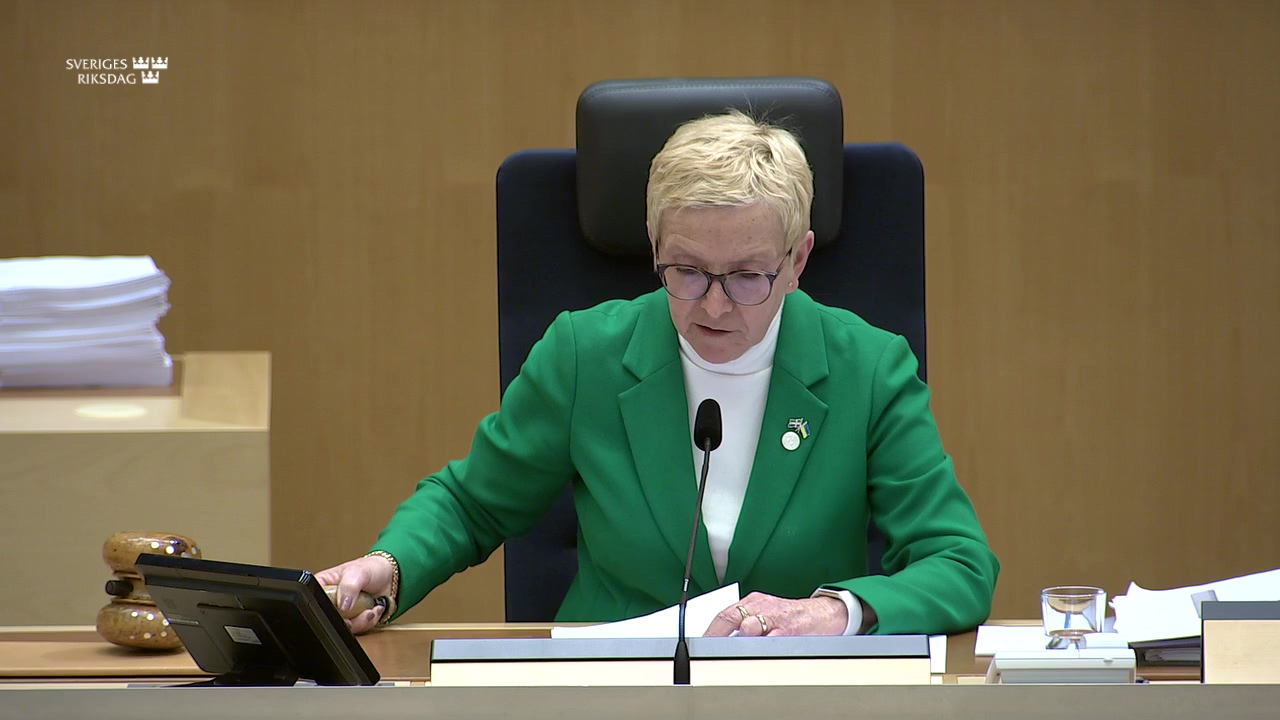 Stillbild från debatten i kammaren