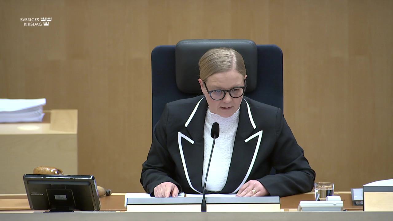 Stillbild från debatten i kammaren