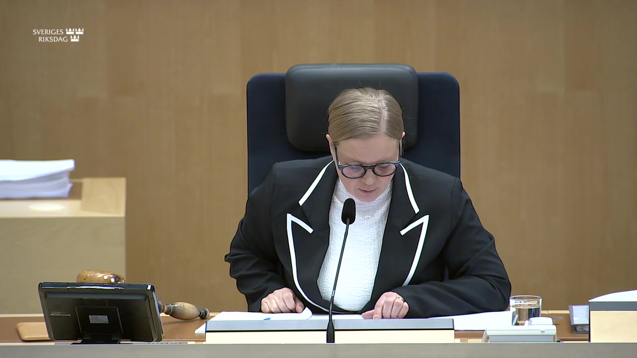 Stillbild från debatten i kammaren