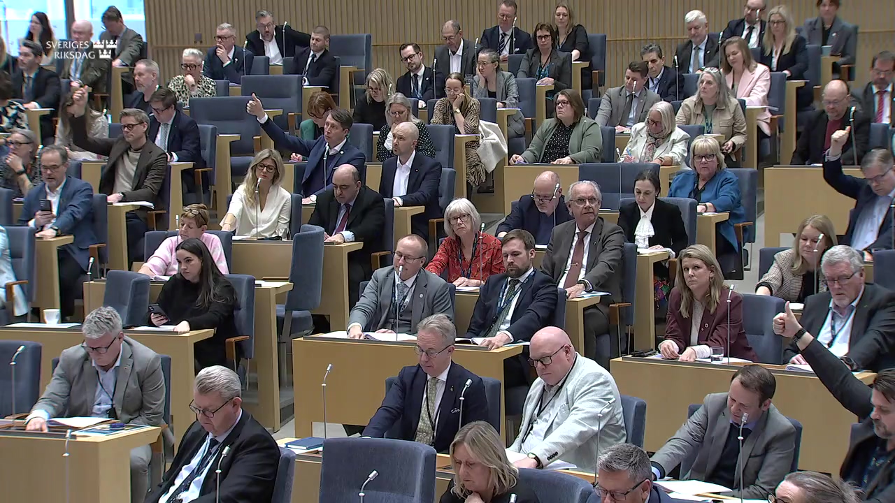 Stillbild från debatten i kammaren