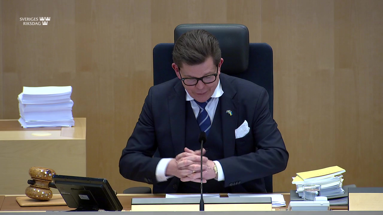 Stillbild från debatten i kammaren