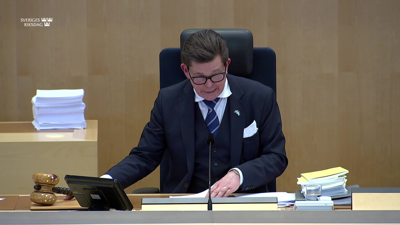 Stillbild från debatten i kammaren