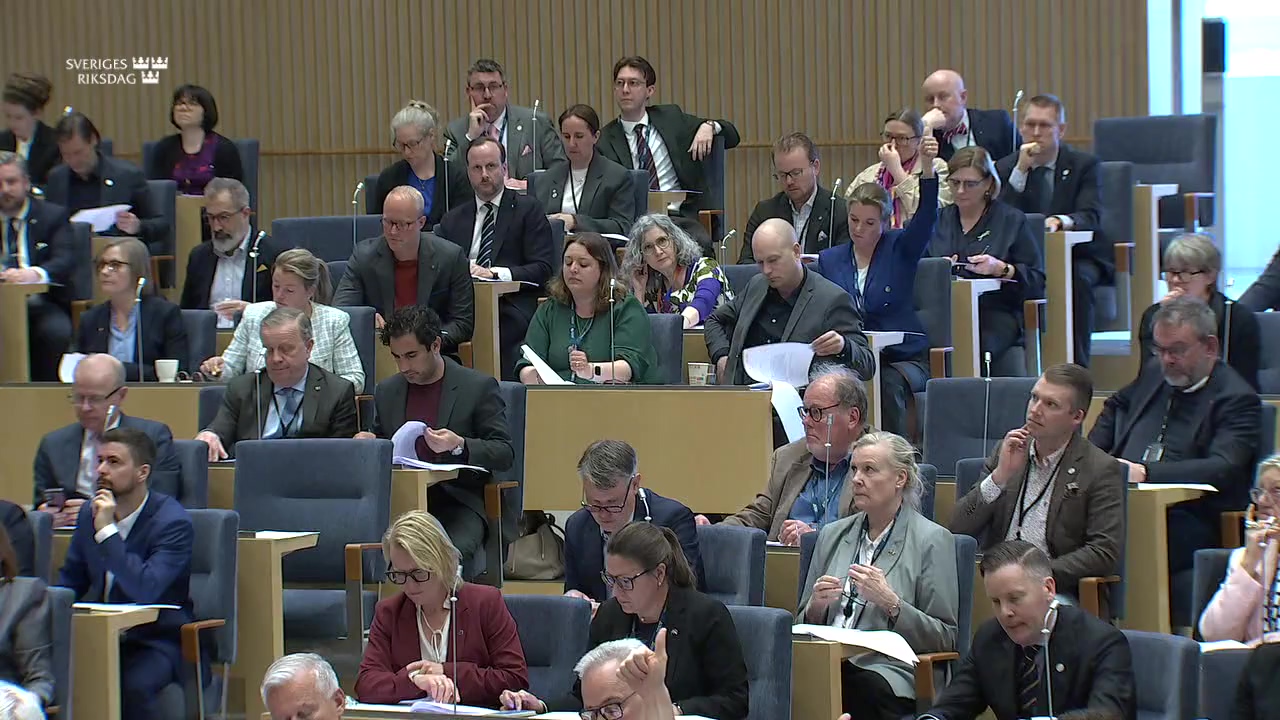 Stillbild från debatten i kammaren