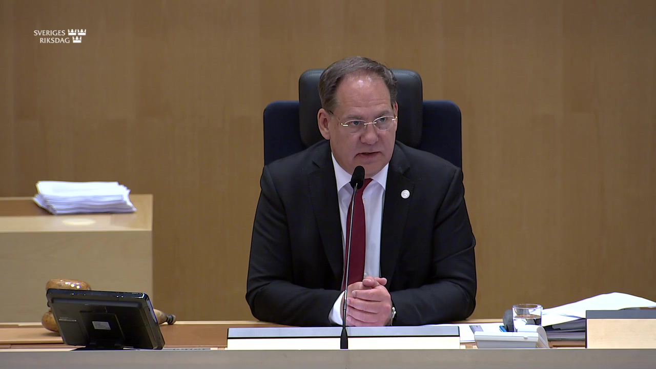 Stillbild från debatten i kammaren