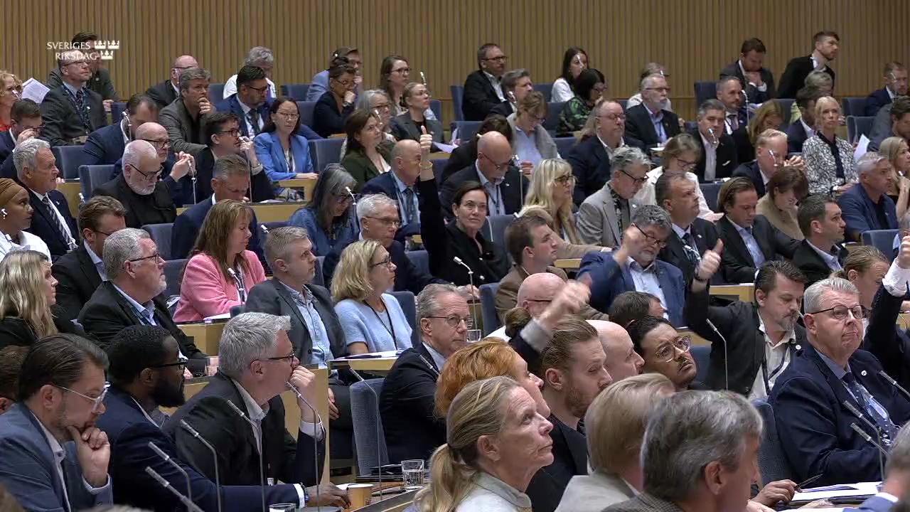 Stillbild från debatten i kammaren