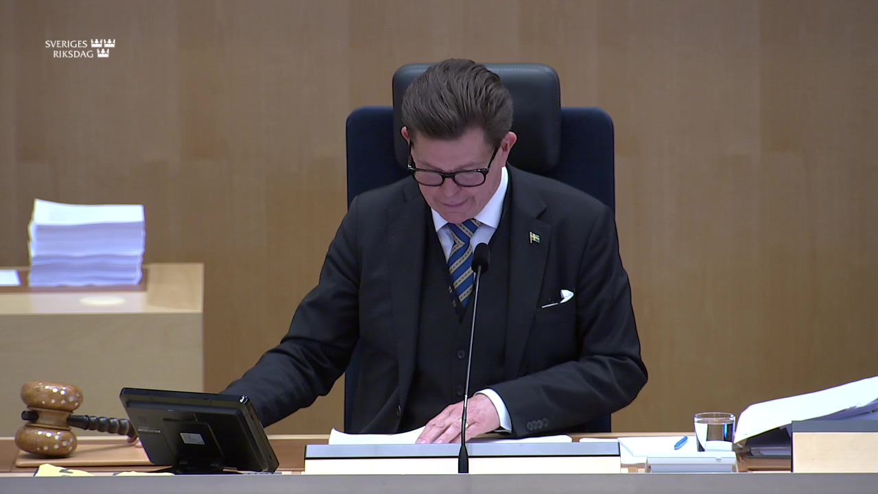Stillbild från debatten i kammaren