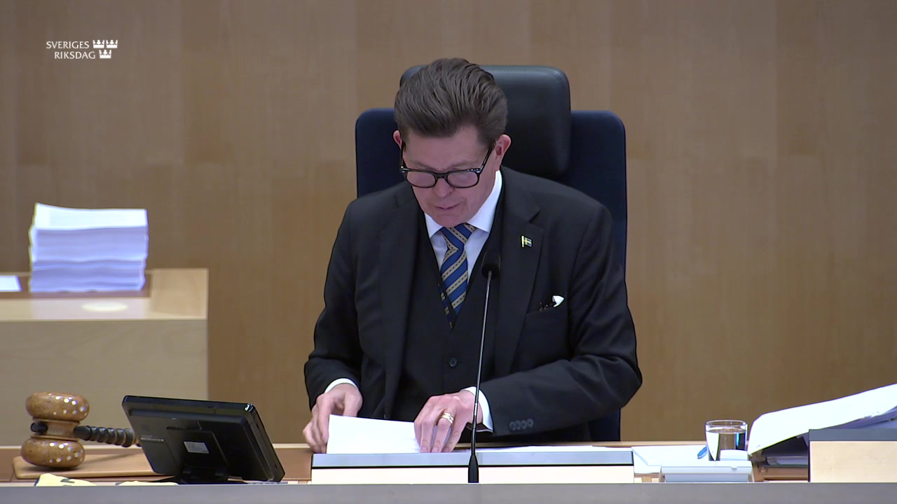 Stillbild från debatten i kammaren